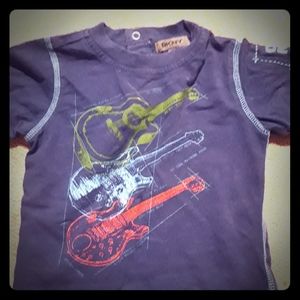 DKNY guitar T-shirt